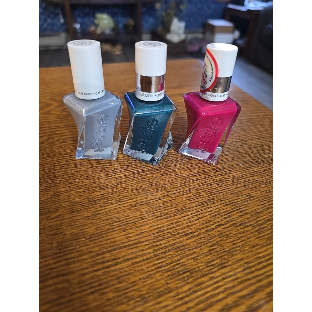 Lot Of 3!!! Brand NEW! ESSIE Gel Couture‎ Nail Polish Read!!